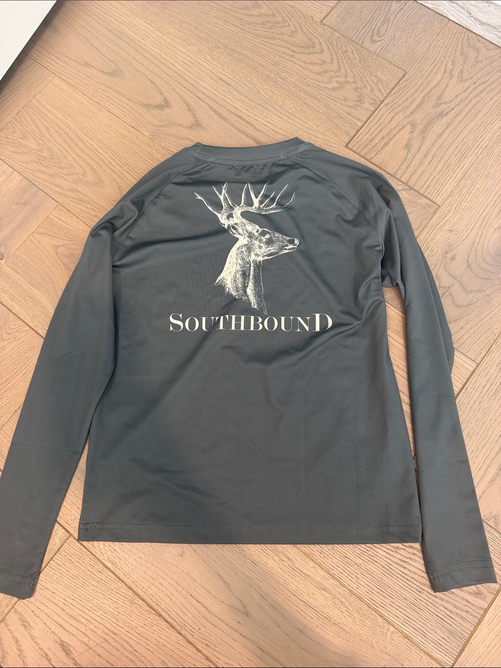 Kids' Long-Sleeve Graphic Tee in Dark green